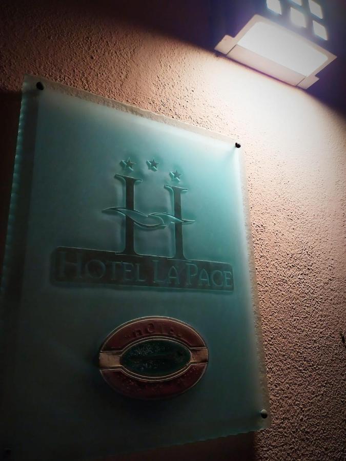 Hotel La Pace 바뇨디로마냐 외부 사진